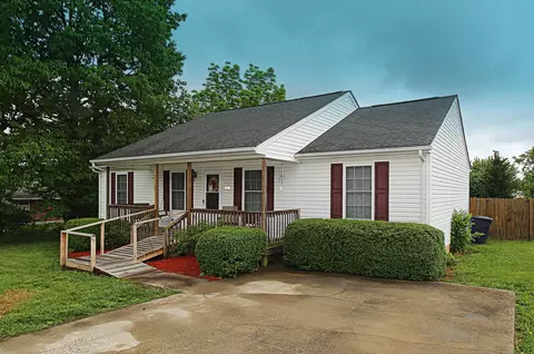 5014 Pine St NW, Roanoke, VA 24017 photo 1