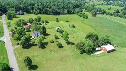 1415 Prophet Rd, Goode, VA 24556 photo 3