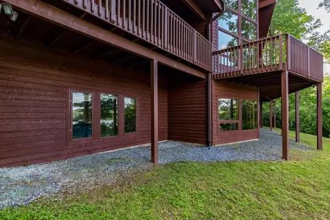 977 Juniper Rd, Hardy, VA 24101 photo 50