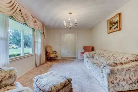 202 Cascade Dr, Vinton, VA 24179 photo 12