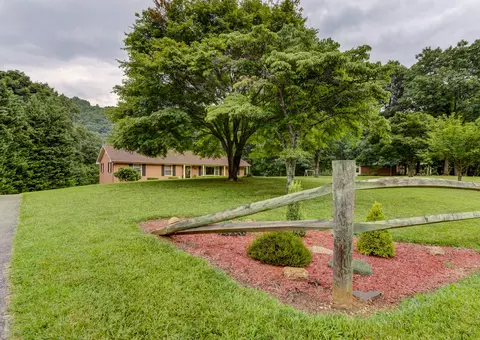 202 Cascade Dr, Vinton, VA 24179 photo 27