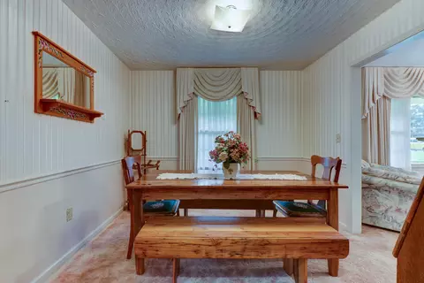 202 Cascade Dr, Vinton, VA 24179 photo 13