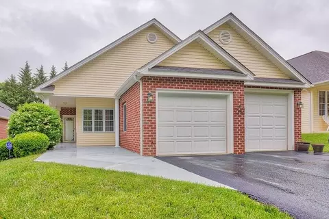 1930 Millbridge Rd, Salem, VA 24153 photo 1