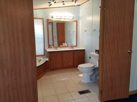 141 Wellspring Rd, Moneta, VA 24121 photo 6
