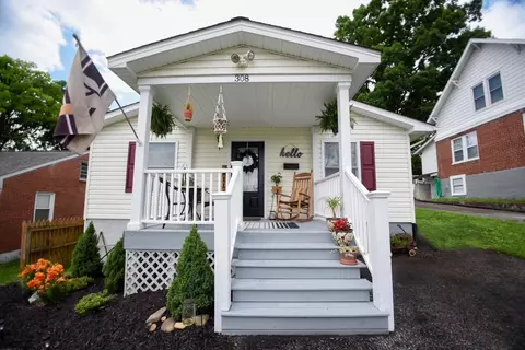 308 Maddock Ave NE, Roanoke, VA 24012 photo 2