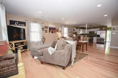 308 Maddock Ave NE, Roanoke, VA 24012 photo 4