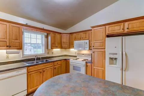 1632 Meadows Rd, Vinton, VA 24179 photo 14