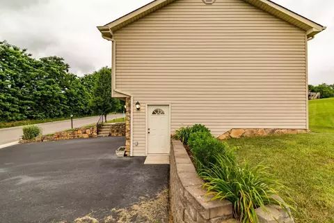 1632 Meadows Rd, Vinton, VA 24179 photo 43