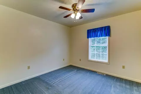 1632 Meadows Rd, Vinton, VA 24179 photo 19