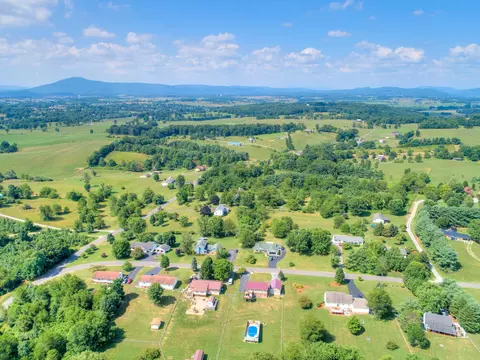 4251 Horseshoe Loop, Dublin, VA 24084 photo 48