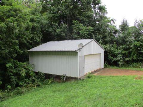 312 Ridgelake Rd, Goodview, VA 24095 photo 4