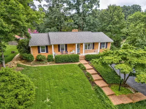 4903 White Eagle Ln, Salem, VA 24153 photo 2