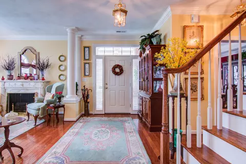 3370 Somercroft Ct SW, Roanoke, VA 24014 photo 3