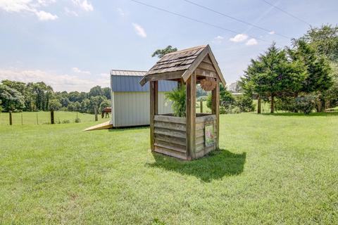 3762 Spradlin Rd, Goodview, VA 24095 photo 31