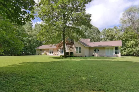 455 Shiloh Dr, Eagle Rock, VA 24085 photo 3