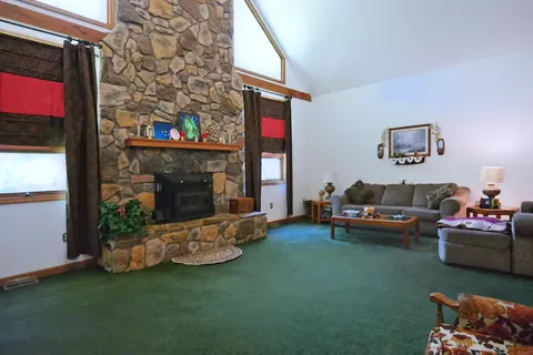 455 Shiloh Dr, Eagle Rock, VA 24085 photo 6