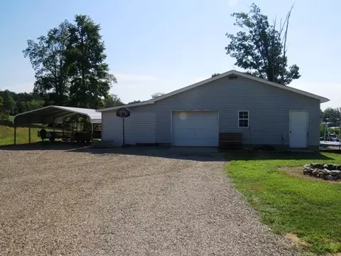 215 Rea Rd, Ridgeway, VA 24148 photo 3