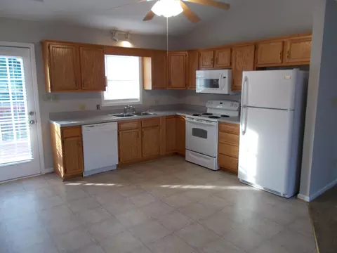 1611 Eddy Ave, Salem, VA 24153 photo 4