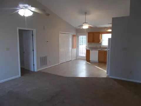 1611 Eddy Ave, Salem, VA 24153 photo 2