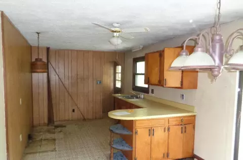 5401 Frontier Ln, Covington, VA 24426 photo 8