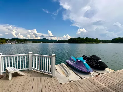 255 Sconset Dr, Penhook, VA 24137 photo 71