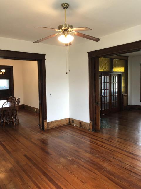 230 E Hawthorne St, Covington, VA 24426 photo 10