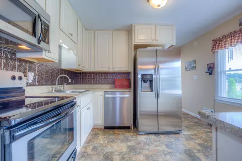 443 Elden Ave, Roanoke, VA 24019 photo 16