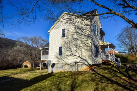 19347 Main St, Buchanan, VA 24066 photo 22