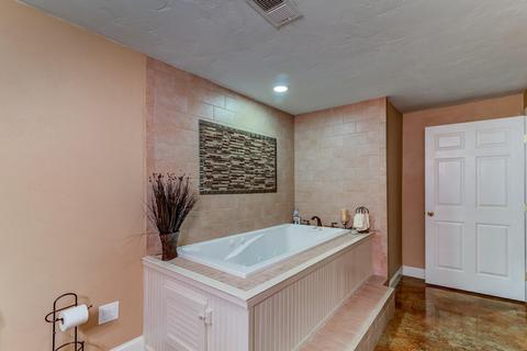 1194 Commonwealth Dr, Hardy, VA 24101 photo 46