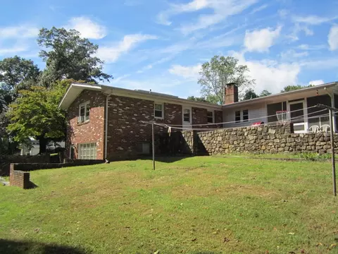 1232 Terrace Dr, Salem, VA 24153 photo 3