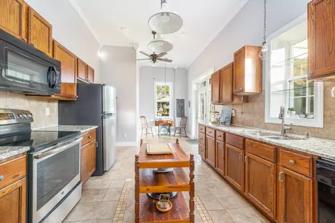 1046 Navigation Pt, Goodview, VA 24095 photo 18