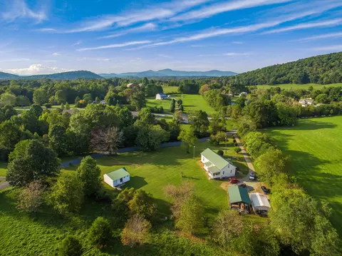 1046 Navigation Pt, Goodview, VA 24095 photo 5