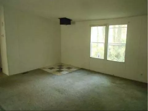 4011 Grove Hill Rd, Fincastle, VA 24090 photo 7