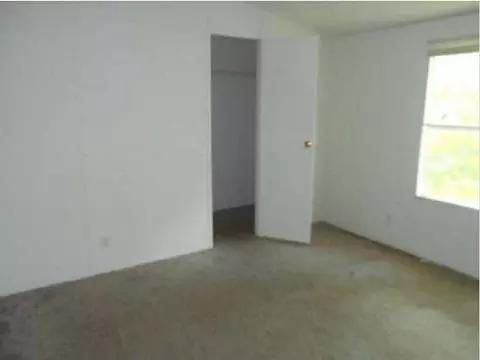 4011 Grove Hill Rd, Fincastle, VA 24090 photo 11