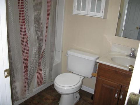 8005 Olsen Rd, Roanoke, VA 24019 photo 13