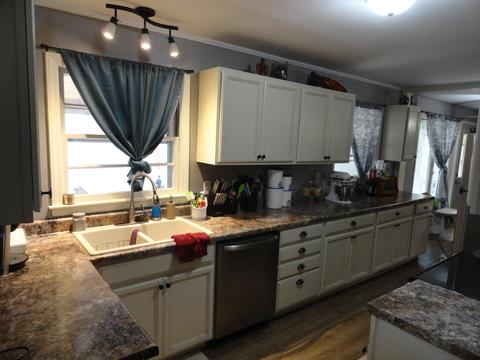 361 E Hamilton Dr, Covington, VA 24426 photo 9