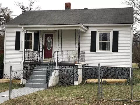 2845 Sand Rd NE, Roanoke, VA 24012 photo 1