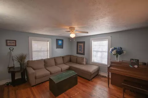 2139 Buffalo Rd, Buchanan, VA 24066 photo 9