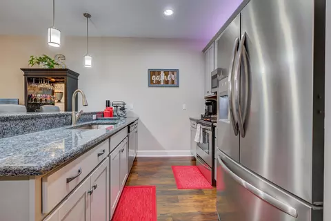 1213 Commonwealth Cir, Forest, VA 24551 photo 3