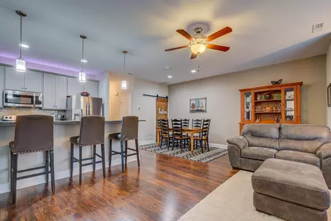 1213 Commonwealth Cir, Forest, VA 24551 photo 5