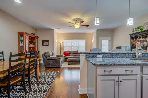 1213 Commonwealth Cir, Forest, VA 24551 photo 10
