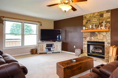 1365 Mill Iron Rd, Goodview, VA 24095 photo 5