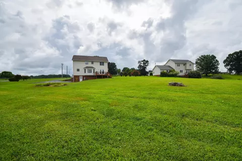 1365 Mill Iron Rd, Goodview, VA 24095 photo 23