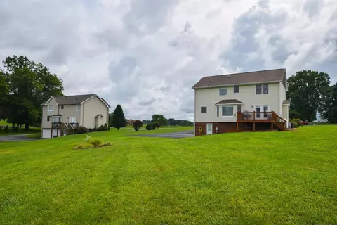1365 Mill Iron Rd, Goodview, VA 24095 photo 22