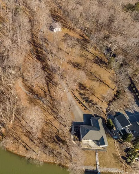 1939 Morris Rd, Goodview, VA 24095 photo 5