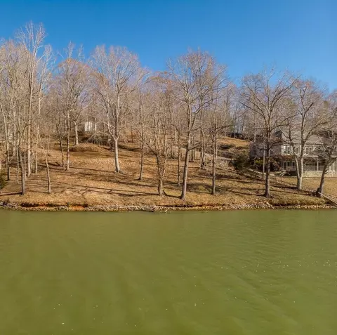 1939 Morris Rd, Goodview, VA 24095 photo 3
