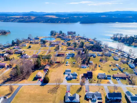 4768 Barton Dr, Dublin, VA 24084 photo 64