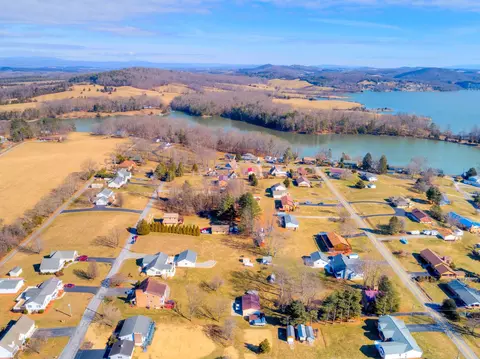 4768 Barton Dr, Dublin, VA 24084 photo 66