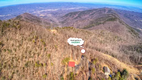7835 Honeysuckle Rd, Bent Mountain, VA 24059 photo 11
