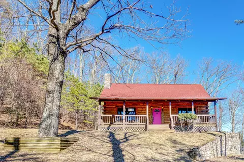 7835 Honeysuckle Rd, Bent Mountain, VA 24059 photo 2